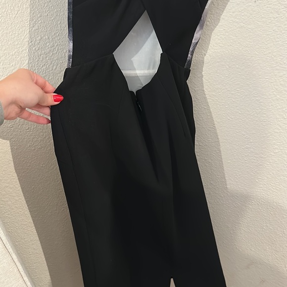 BCBG COCKTAIL DRESS - Picture 5 of 5